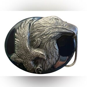 Vintage Bald Eagle Belt Buckle Siskiyou Co. Pewter B16 Ashland Oregon USA Bird